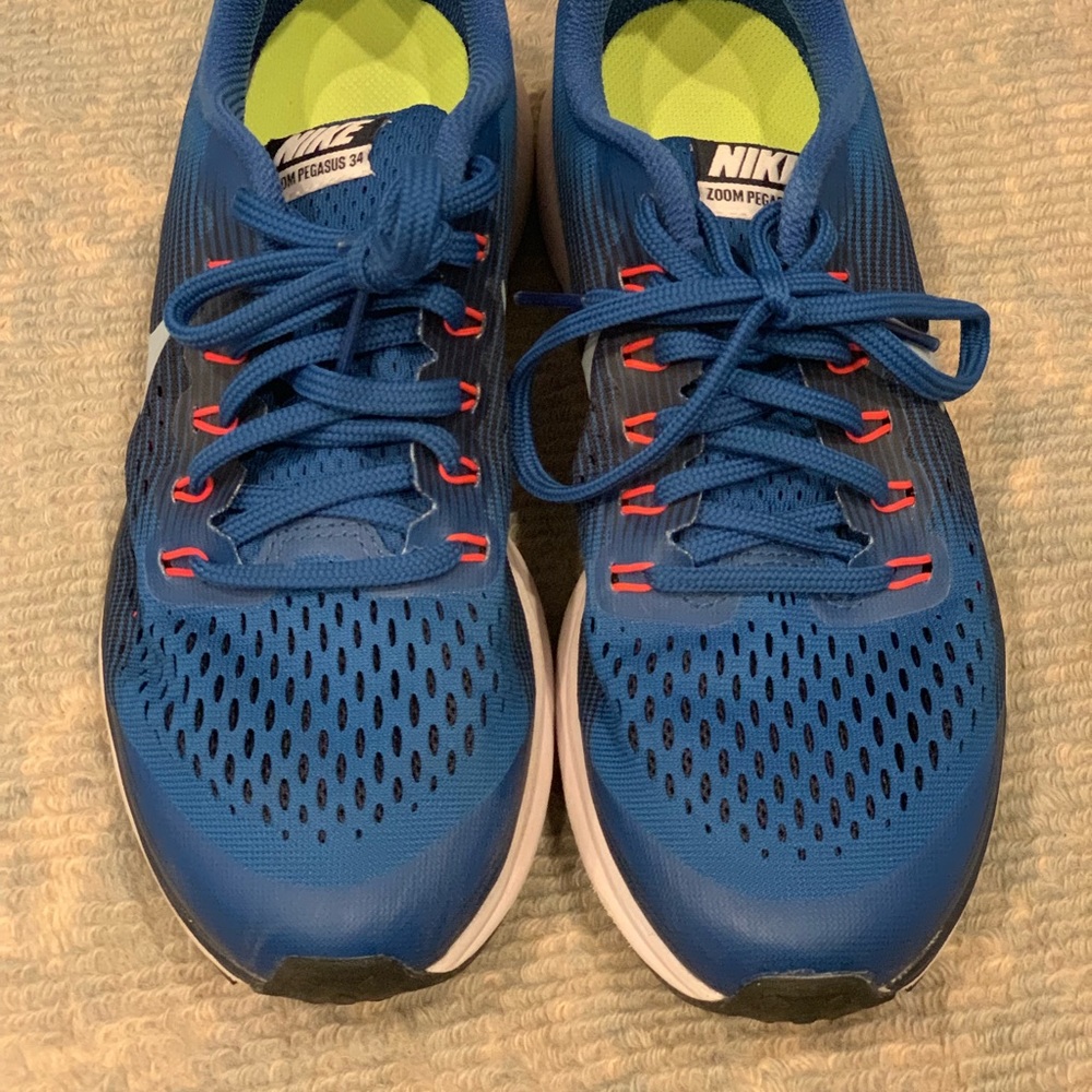 Boys Nike Sneakers